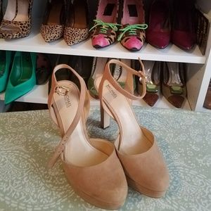 Brand New Michael Kors tan suede plat form
